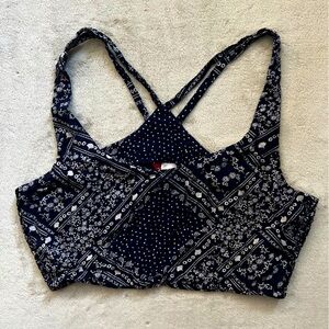 ❌SOLD❌ H&M Divided Blue Paisley Bandana Print Crop Top